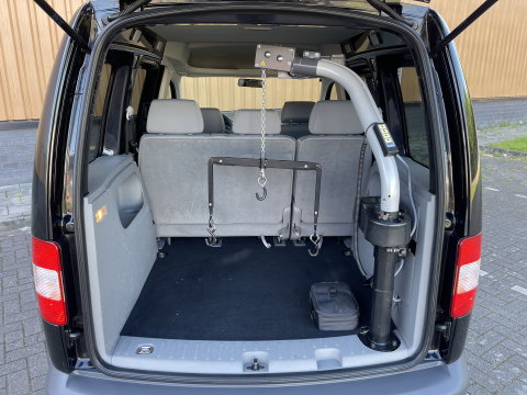 Volkswagen Caddy 1.9 TDI Comfortline 5p. | Uniek | Invalide | Rolstoellift | Handbediening Rem/Gas | 5 Zitplaatsen | DAB | Airconditioning | Origineel Nederlands |