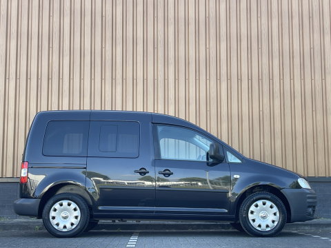 Volkswagen Caddy 1.9 TDI Comfortline 5p. | Uniek | Invalide | Rolstoellift | Handbediening Rem/Gas | 5 Zitplaatsen | DAB | Airconditioning | Origineel Nederlands |