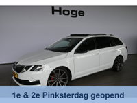 Škoda Octavia - Combi 2.0 TDI Greentech Style Automaat Clima Navigatie Panoramadak Dealer Onderhouden! Inruil mogelijk