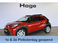 Toyota Aygo - X 1.0 VVT-i MT Play Clima Carplay Panoramadak Camera LED Rijklaarprijs Inruil Mogelijk!