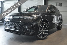 Volkswagen Tiguan - 1.5 eHybrid 3X R-LINE Black Style head up 20 inch 272 pk !!