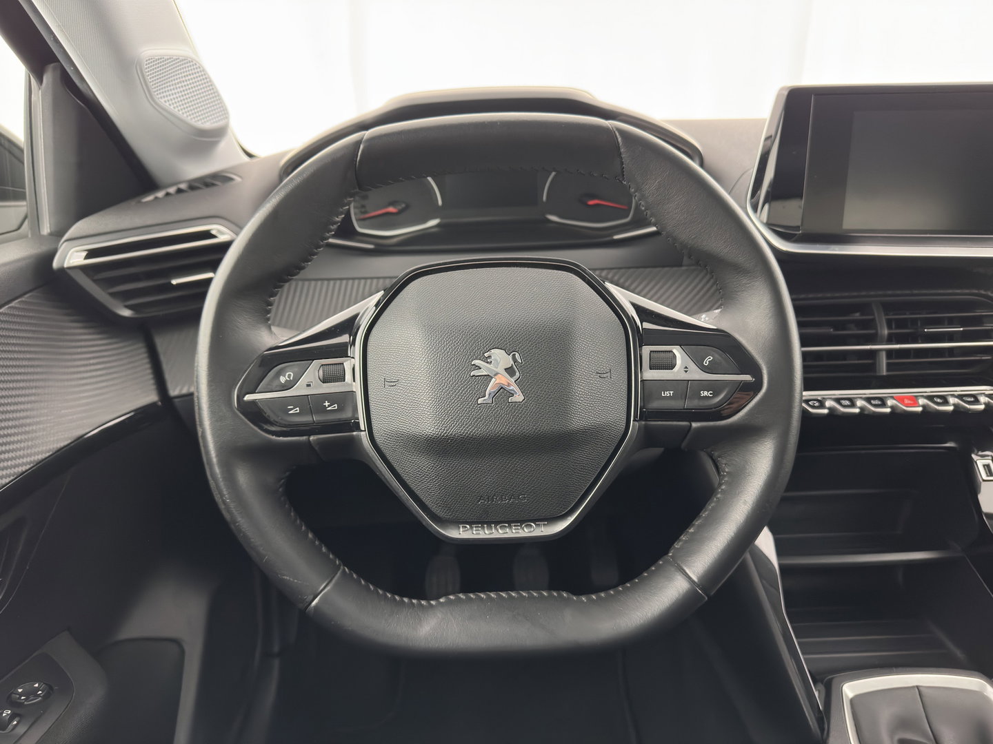 Peugeot 208 1.2 PureTech Blue Lease Active (Face-lift) (INCL-BTW) *FULL-LED | NAVI-FULLMAP | CARPLAY | PRIVACY-GLASS | DAB | ECC | PDC | CRUISE | TOWBAR | 16''ALU*