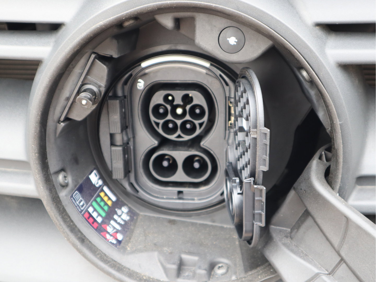 Mercedes-Benz eSprinter 314 L2H2 Accu 56 kWh RWD WLPT 181 km - New Model - Snel laden - LED - Vol Opties