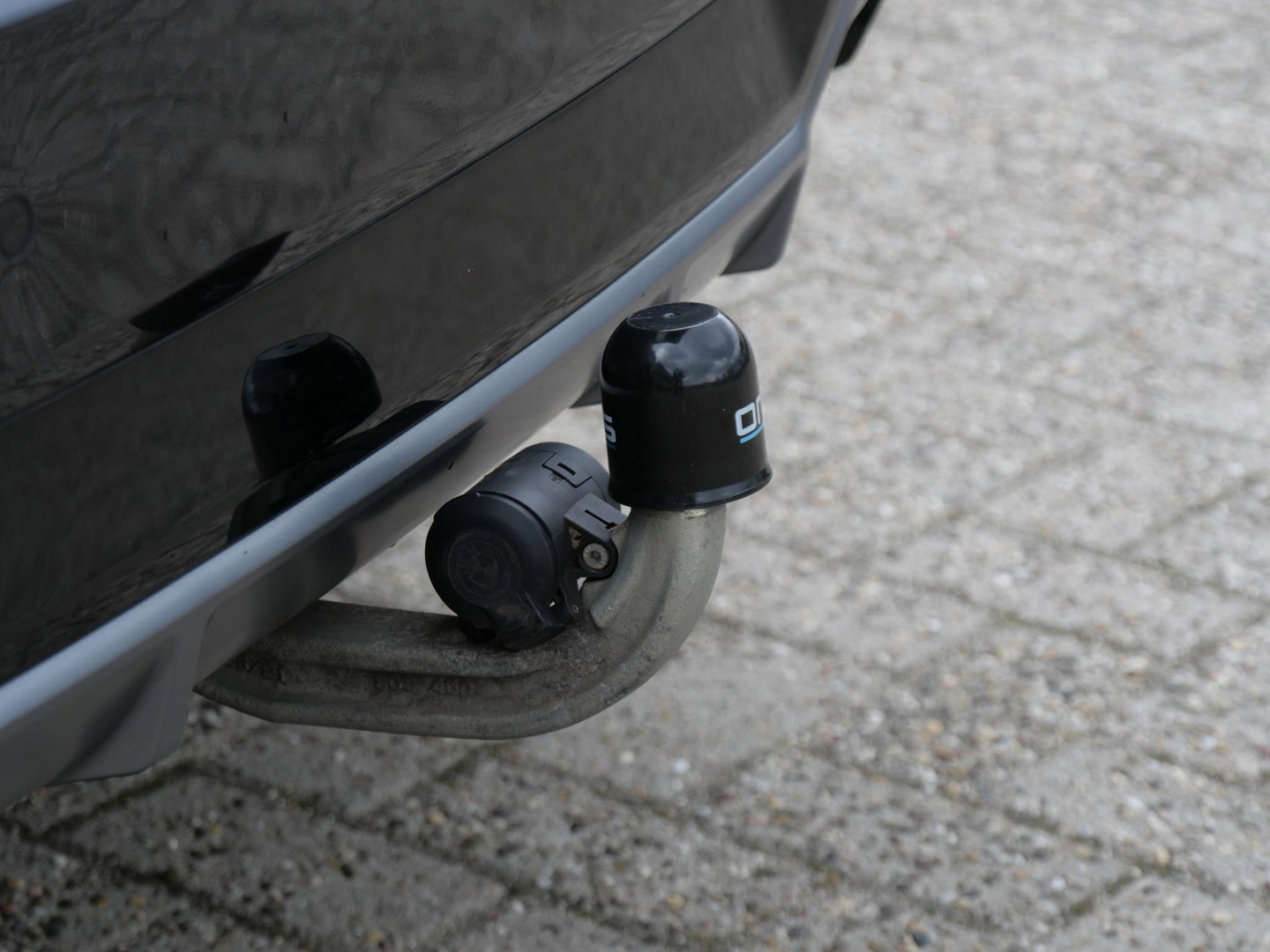 BMW iX3 LCI 80kWh/ M-SPORT/ PANORAMADAK/ LEER/ SHADOW-LINE/ TREKHAAK/ SOH 96%