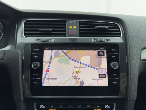 Volkswagen Golf Variant 1.0 TSI Comfortline *ADAPTIVE-CRUISE | NAVI-FULLMAP | HEATED-COMFORTSEATS | DAB | PRIVACY-GLASS | ECC | CARPLAY | PDC | TOWBAR | 16''ALU*