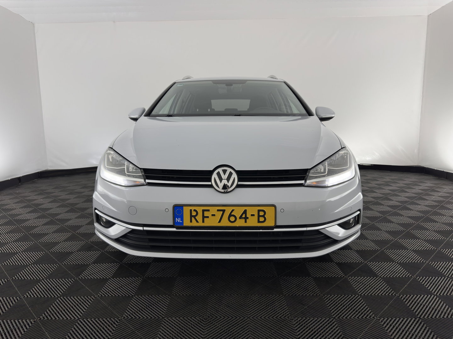 Volkswagen Golf Variant 1.0 TSI Comfortline *ADAPTIVE-CRUISE | NAVI-FULLMAP | HEATED-COMFORTSEATS | DAB | PRIVACY-GLASS | ECC | CARPLAY | PDC | TOWBAR | 16''ALU*