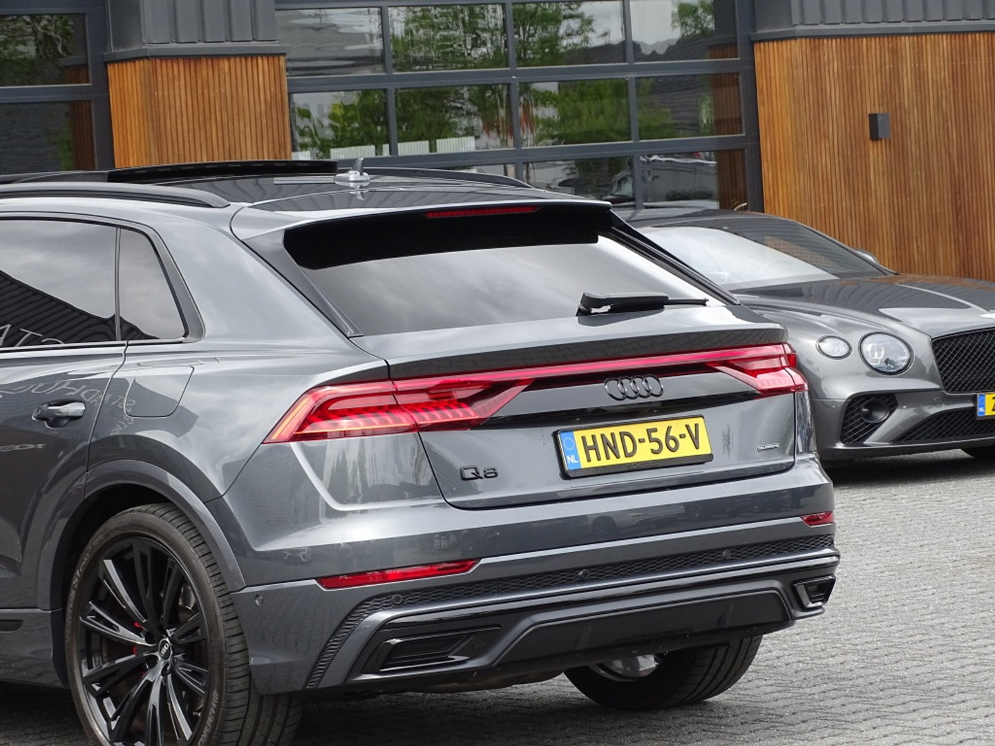 Audi Q8 55 TFSIe 381PK Quattro S-ed / Exclusive / Nachtzicht / B&O / 360