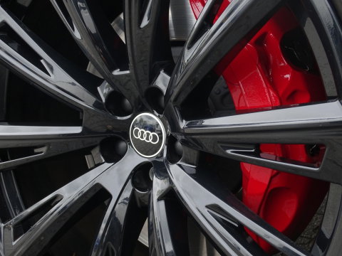 Audi Q8 55 TFSIe 381PK Quattro S-ed / Exclusive / Nachtzicht / B&O / 360