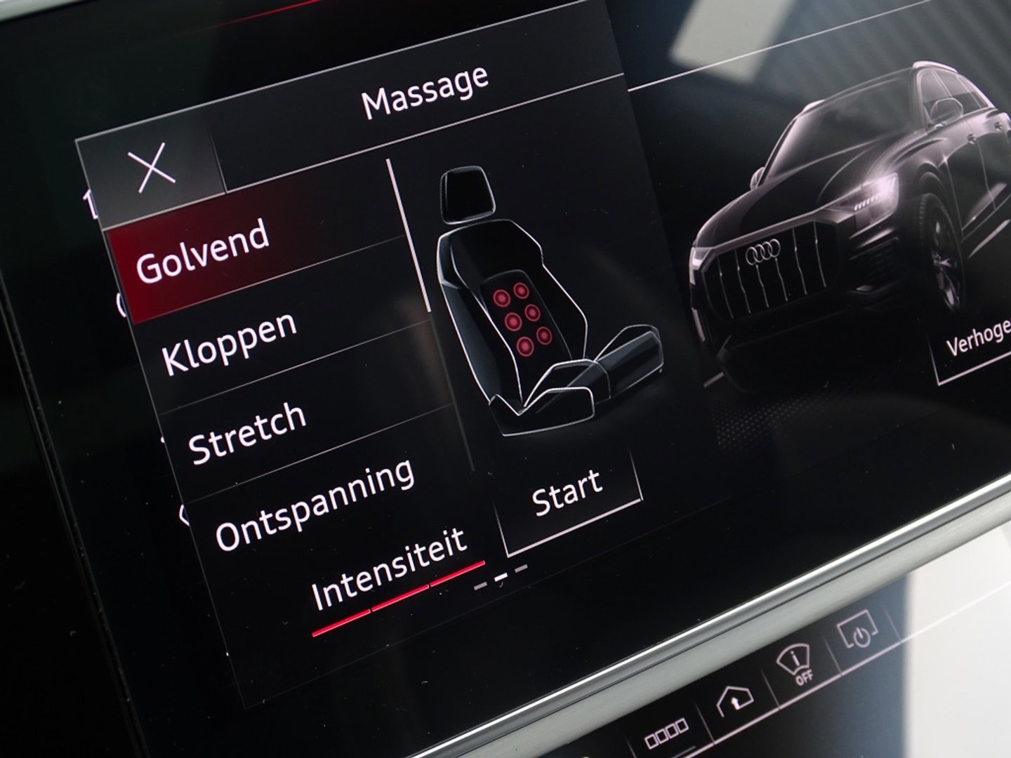 Audi Q8 55 TFSIe 381PK Quattro S-ed / Exclusive / Nachtzicht / B&O / 360