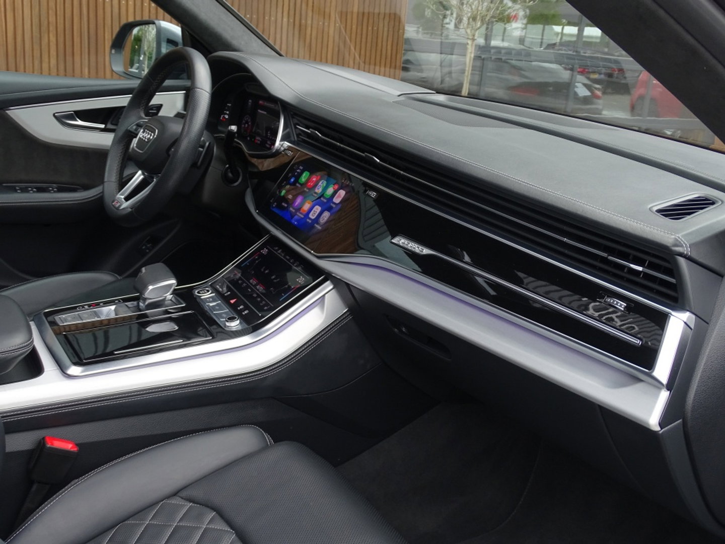 Audi Q8 55 TFSIe 381PK Quattro S-ed / Exclusive / Nachtzicht / B&O / 360