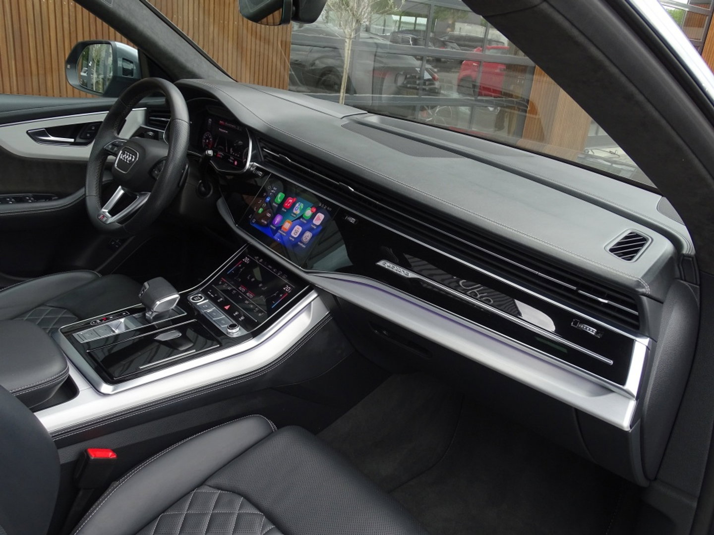 Audi Q8 55 TFSIe 381PK Quattro S-ed / Exclusive / Nachtzicht / B&O / 360
