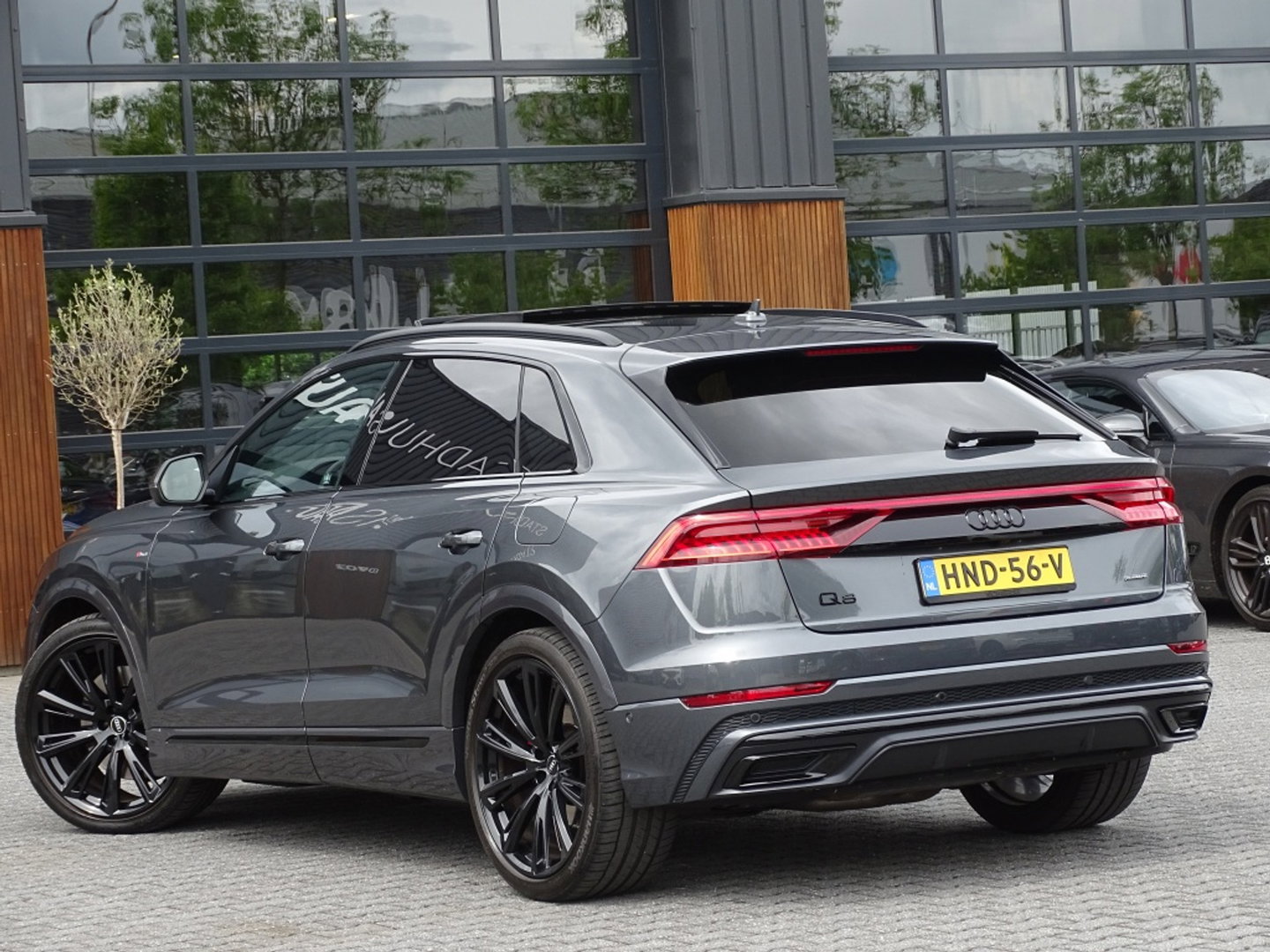 Audi Q8 55 TFSIe 381PK Quattro S-ed / Exclusive / Nachtzicht / B&O / 360