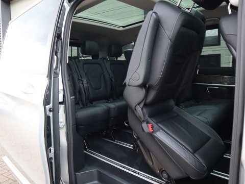 Mercedes-Benz EQV 300 Accu 100 kWh L2 Lang 8 Persoons SoH 95,9% Vol opties - Airmatic - Pano