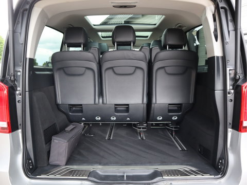 Mercedes-Benz EQV 300 Accu 100 kWh L2 Lang 8 Persoons SoH 95,9% Vol opties - Airmatic - Pano