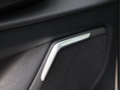 Mercedes-Benz EQV 300 Accu 100 kWh L2 Lang 8 Persoons SoH 95,9% Vol opties - Airmatic - Pano