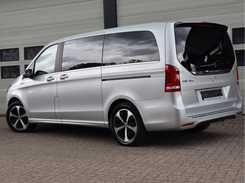 Mercedes-Benz EQV 300 Accu 100 kWh L2 Lang 8 Persoons SoH 95,9% Vol opties - Airmatic - Pano