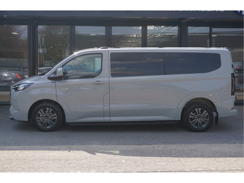 Ford Transit Custom 320L 2.5 PHEV 233PK Dubbel Cabine JWR Edition PRIJS INCL. BPM !! 13" Navi, Adap. Cruise, Camera, 18" LM, Trekhaak!! NR. HYBDCG