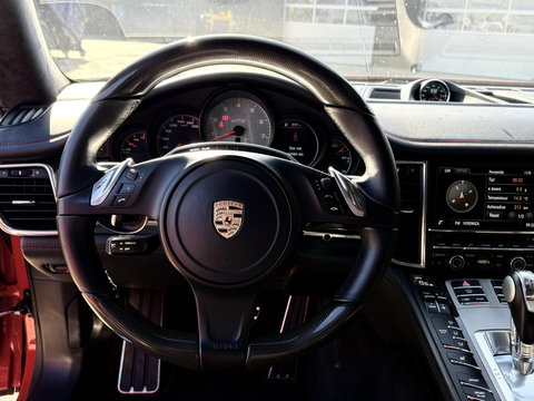 Porsche Panamera 4.8 GTS 441 PK | VOL UITGEVOERD | VOSSEN FORGED WIELEN | SPORTCHRONO