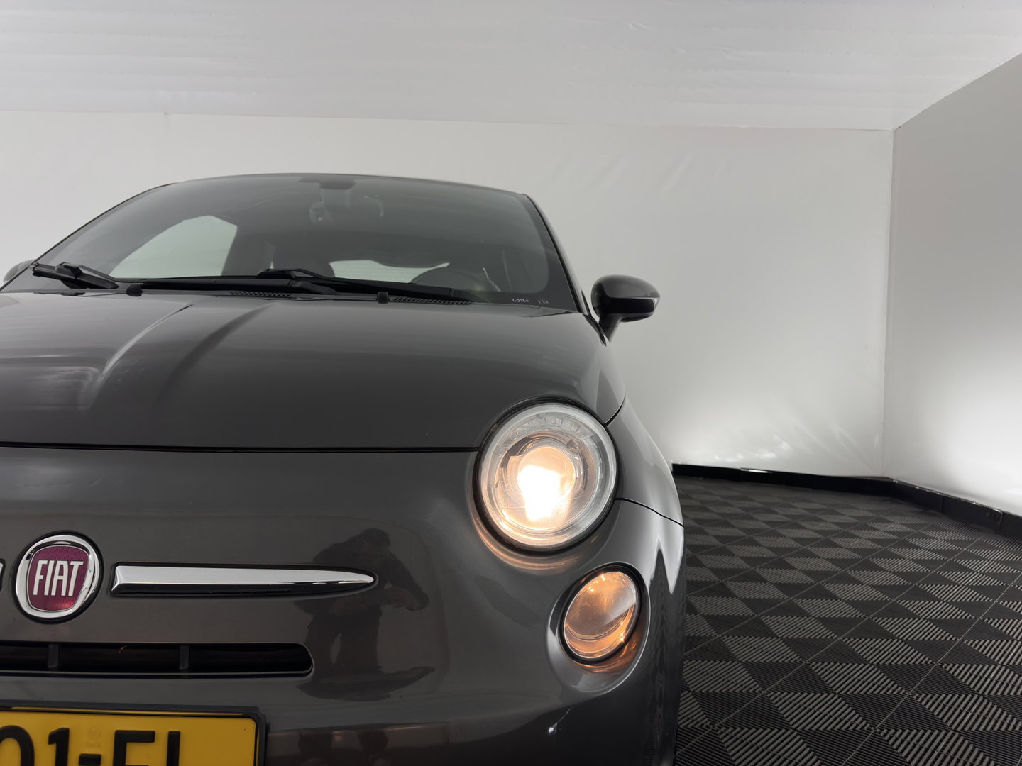 Fiat 500 E 24kwh Aut. *NAVI-FULLMAP | LEATHER | DIGI-COCKPIT | HEATED-SPORTSEATS | ECC | PDC | CRUISE*