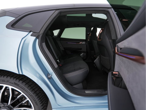 ZEEKR 001 AWD Privilege 100 kWh [ 3-Fase-22 kW] {SOH-94%} (INCL-BTW) Aut. *PANO | LEATHER-MICROFIBRE | FULL-LED | BLINDSPOT | ADAPTIVE-CRUISE | YAMAHA-SOUND | HEATED-COMFORTSEATS | AMBIENTLIGHT | AIRSUSPENSION | NAVI-FULLMAP | PRIVACY-GLASS |  ....