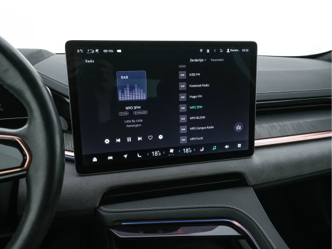 ZEEKR 001 AWD Privilege 100 kWh [ 3-Fase-22 kW] {SOH-94%} (INCL-BTW) Aut. *PANO | LEATHER-MICROFIBRE | FULL-LED | BLINDSPOT | ADAPTIVE-CRUISE | YAMAHA-SOUND | HEATED-COMFORTSEATS | AMBIENTLIGHT | AIRSUSPENSION | NAVI-FULLMAP | PRIVACY-GLASS |  ....
