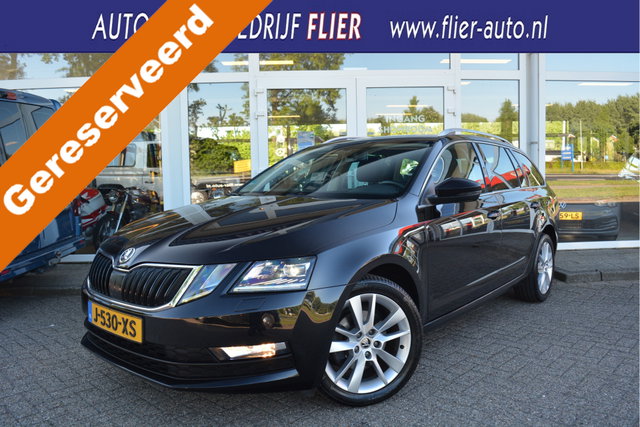 Škoda Octavia - Combi 1.5 150PK TSI Business Edition Plus | Trekhaak | Digi Dash | Adaptive |