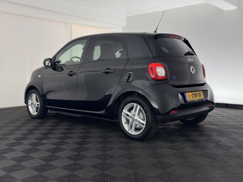 Smart Forfour EQ Essential 18 kWh [ 3-Fase-22kW ] {SOH-93%} (INCL-BTW) *LEATHER | HEATED-COMFORTSEATS | PRIVACY-GLASS | AIRCO | CRUISE | 15''ALU*