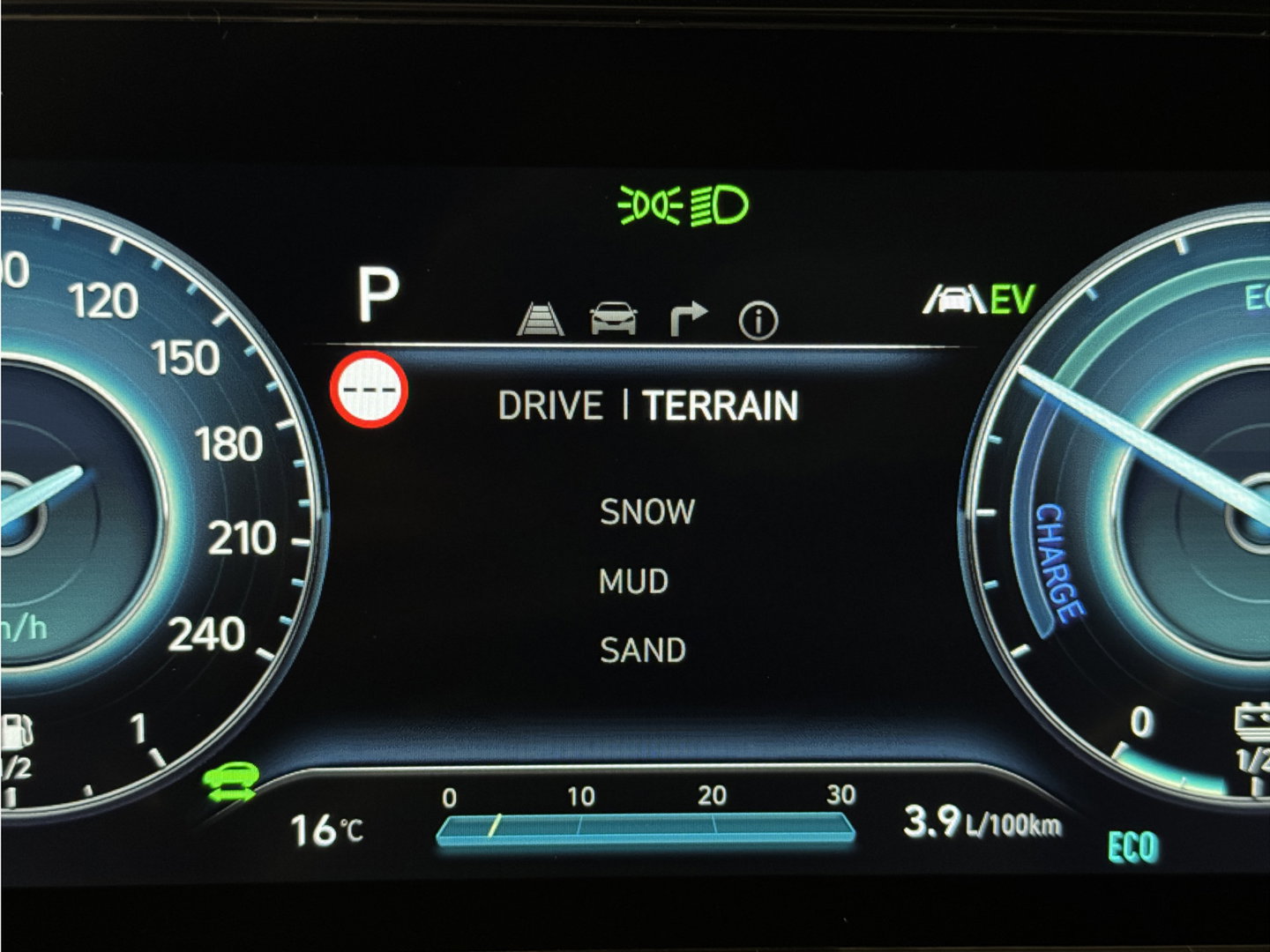 Hyundai Tucson 1.6 T-GDI PHEV Premium Sky 4WD | Panoramadak | Krell Audio | 360° Camera | Apple Carplay | Android Auto | Stuurverwarming | Stoelverwarming / ventilatie | Adaptieve Cruise Control | Afneembare Trekhaak |