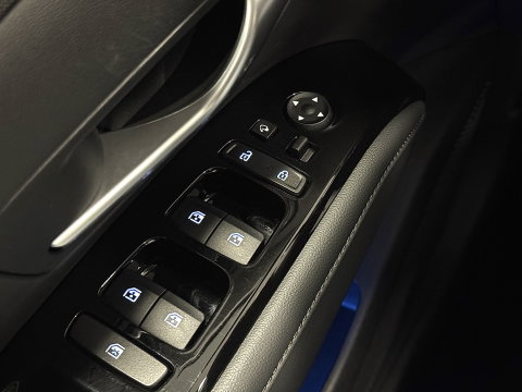 Hyundai Tucson 1.6 T-GDI PHEV Premium Sky 4WD | Panoramadak | Krell Audio | 360° Camera | Apple Carplay | Android Auto | Stuurverwarming | Stoelverwarming / ventilatie | Adaptieve Cruise Control | Afneembare Trekhaak |