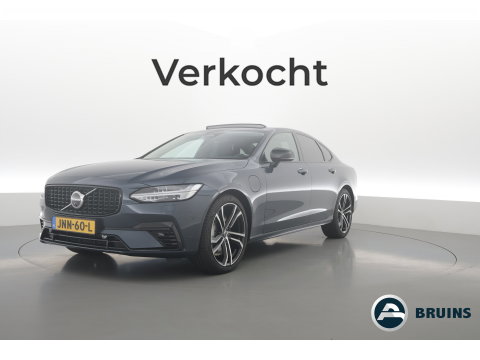 Volvo S90 2.0 T8 AWD Plus Dark | Luchtvering | Pano | Blis | ACC | Elek. stoel+mem. | Stuur- & 4x stoelverw. | H&K | 20" |