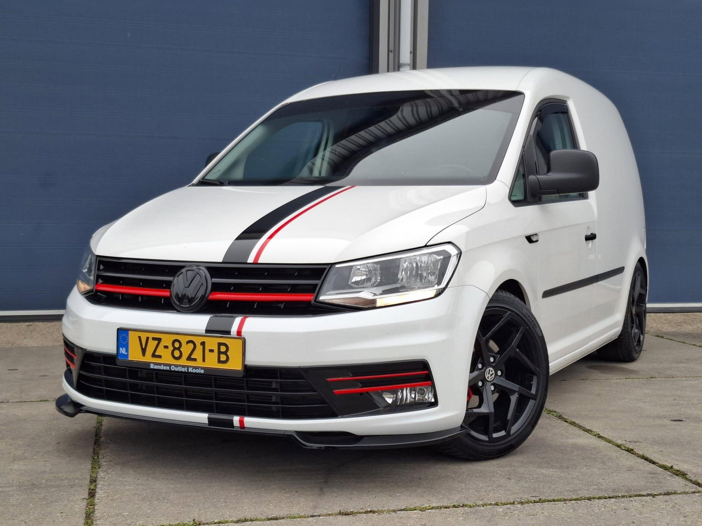 Volkswagen Caddy 2.0 TDI L1H1 BMT Comfortline VERLAAGD / AIRCO / STOEL VERWARMING / EURO 6 / NAVI / MARGE AUTO !!