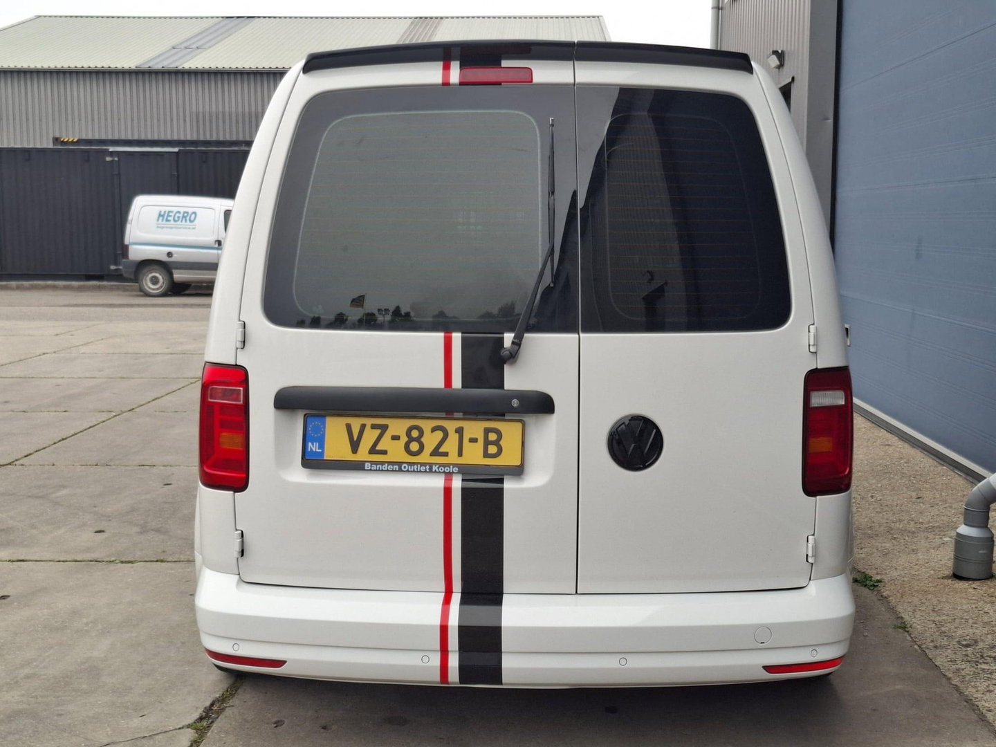 Volkswagen Caddy 2.0 TDI L1H1 BMT Comfortline VERLAAGD / AIRCO / STOEL VERWARMING / EURO 6 / NAVI / MARGE AUTO !!