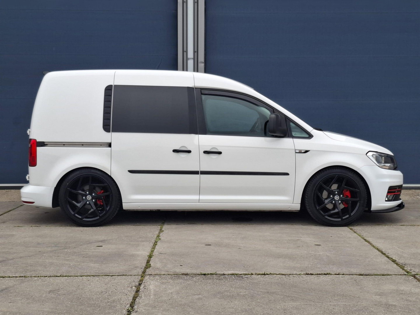 Volkswagen Caddy 2.0 TDI L1H1 BMT Comfortline VERLAAGD / AIRCO / STOEL VERWARMING / EURO 6 / NAVI / MARGE AUTO !!
