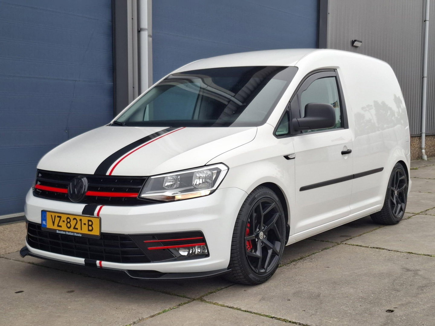 Volkswagen Caddy 2.0 TDI L1H1 BMT Comfortline VERLAAGD / AIRCO / STOEL VERWARMING / EURO 6 / NAVI / MARGE AUTO !!