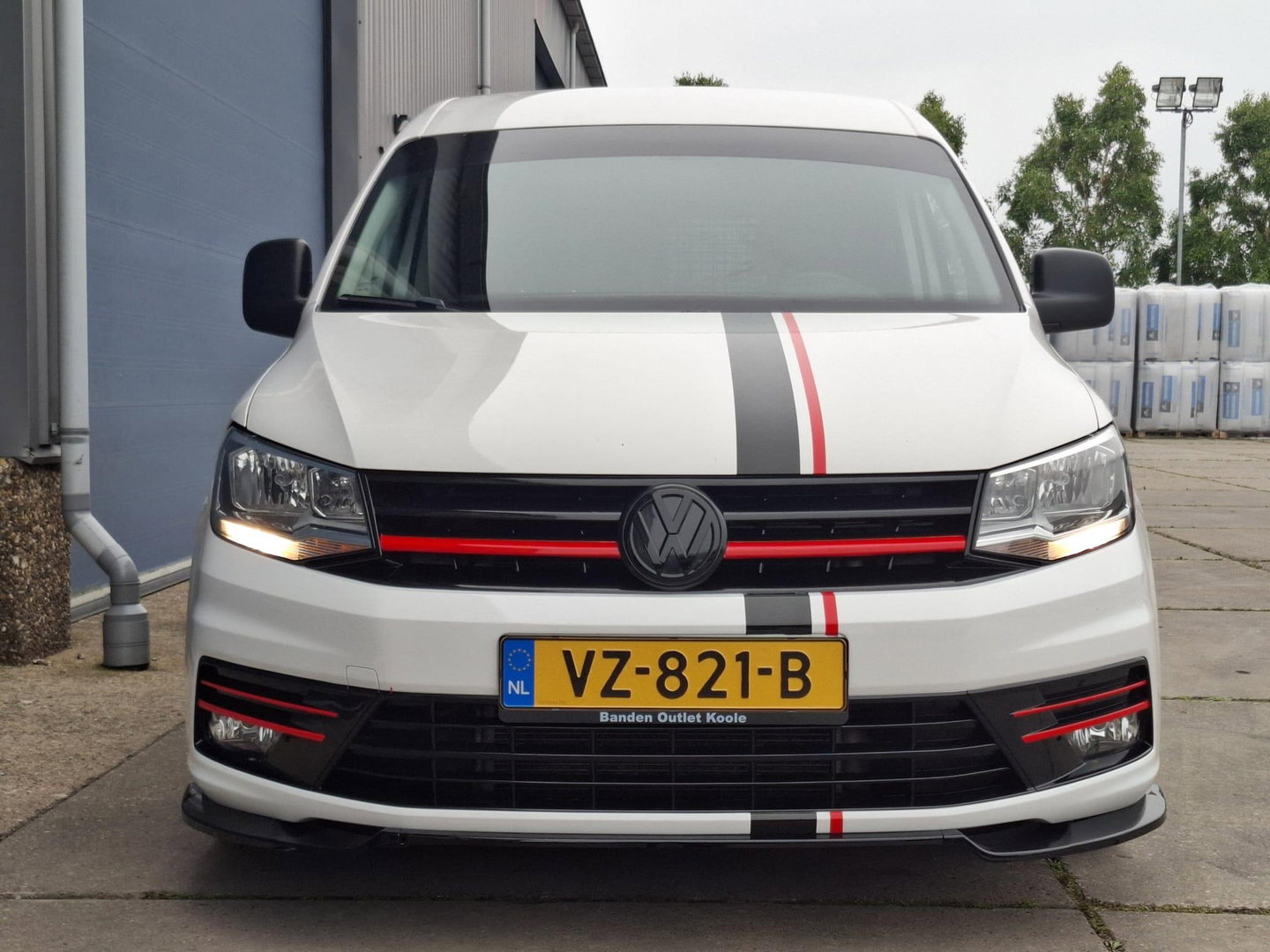 Volkswagen Caddy 2.0 TDI L1H1 BMT Comfortline VERLAAGD / AIRCO / STOEL VERWARMING / EURO 6 / NAVI / MARGE AUTO !!