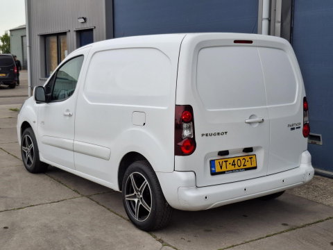 Peugeot Partner 120 1.6 BlueHDi 75 L1 Première AIRCO / CRUISE CONTROLE / EURO 6 / 1 STE EIGENAAR / DEALER ONDERHOUDEN