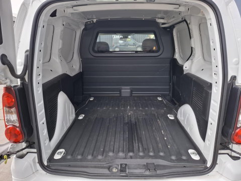 Peugeot Partner 120 1.6 BlueHDi 75 L1 Première AIRCO / CRUISE CONTROLE / EURO 6 / 1 STE EIGENAAR / DEALER ONDERHOUDEN