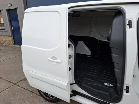 Peugeot Partner 120 1.6 BlueHDi 75 L1 Première AIRCO / CRUISE CONTROLE / EURO 6 / 1 STE EIGENAAR / DEALER ONDERHOUDEN
