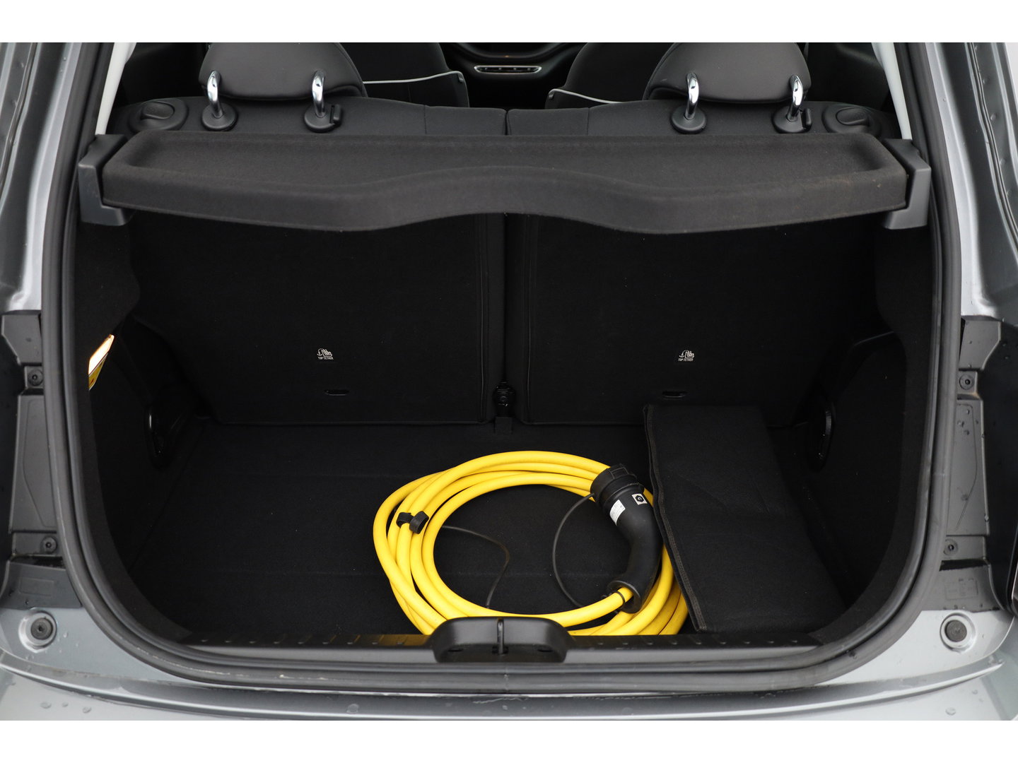 Fiat 500 42 kWh | SOH 95 % | Navi by App | Camera | Apple CarPlay | Stoelverw. | Keyless | Dodehoekdet.