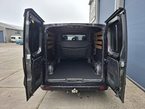 Renault Trafic 1.6 dCi T29 L2H1 DC Comfort DUBBEL CABINE / CRUISE CONTROLE / DEALER ONDERHOUDEN / NAVI