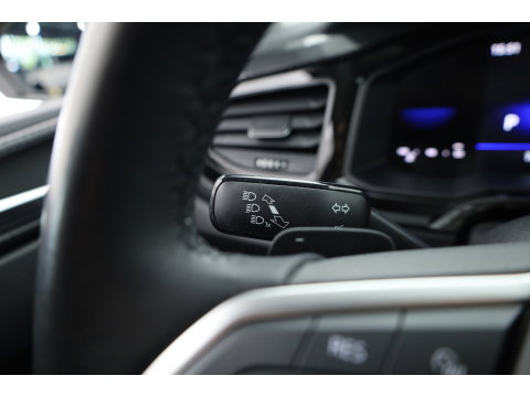 Volkswagen Polo 1.0 TSI Life DSG | Digi Dashboard | Apple CarPlay & Android Auto | Cruise Ctrl. | Airco | LED