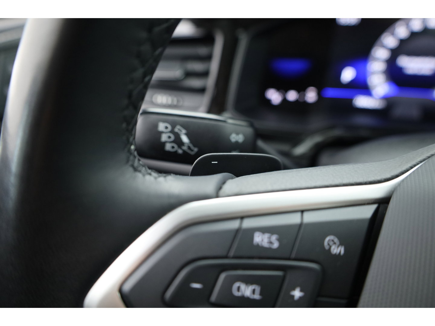 Volkswagen Polo 1.0 TSI Life DSG | Digi Dashboard | Apple CarPlay & Android Auto | Cruise Ctrl. | Airco | LED
