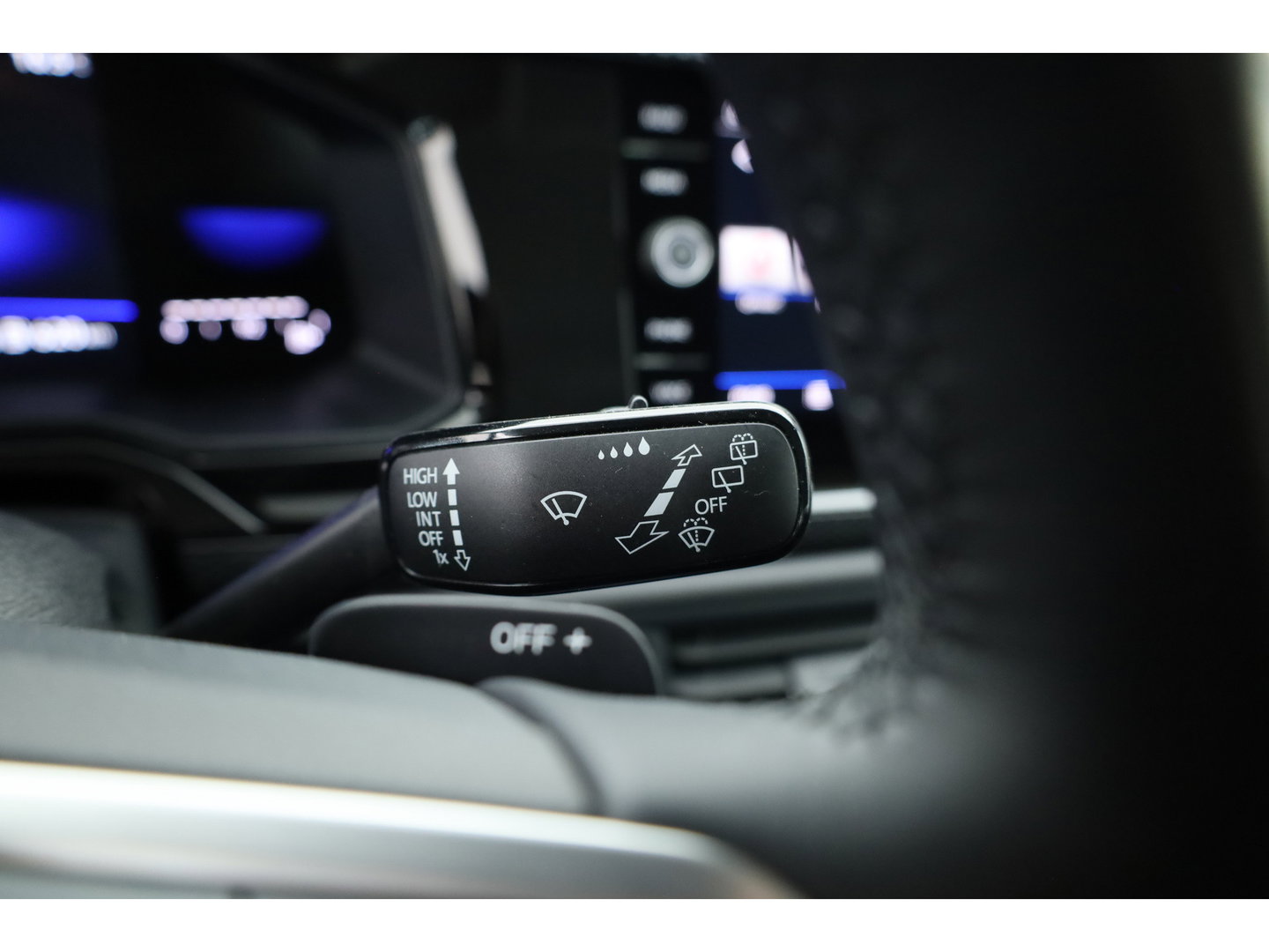 Volkswagen Polo 1.0 TSI Life DSG | Digi Dashboard | Apple CarPlay & Android Auto | Cruise Ctrl. | Airco | LED