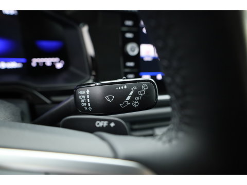 Volkswagen Polo 1.0 TSI Life DSG | Digi Dashboard | Apple CarPlay & Android Auto | Cruise Ctrl. | Airco | LED