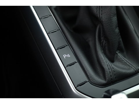 Volkswagen Polo 1.0 TSI Life DSG | Digi Dashboard | Apple CarPlay & Android Auto | Cruise Ctrl. | Airco | LED