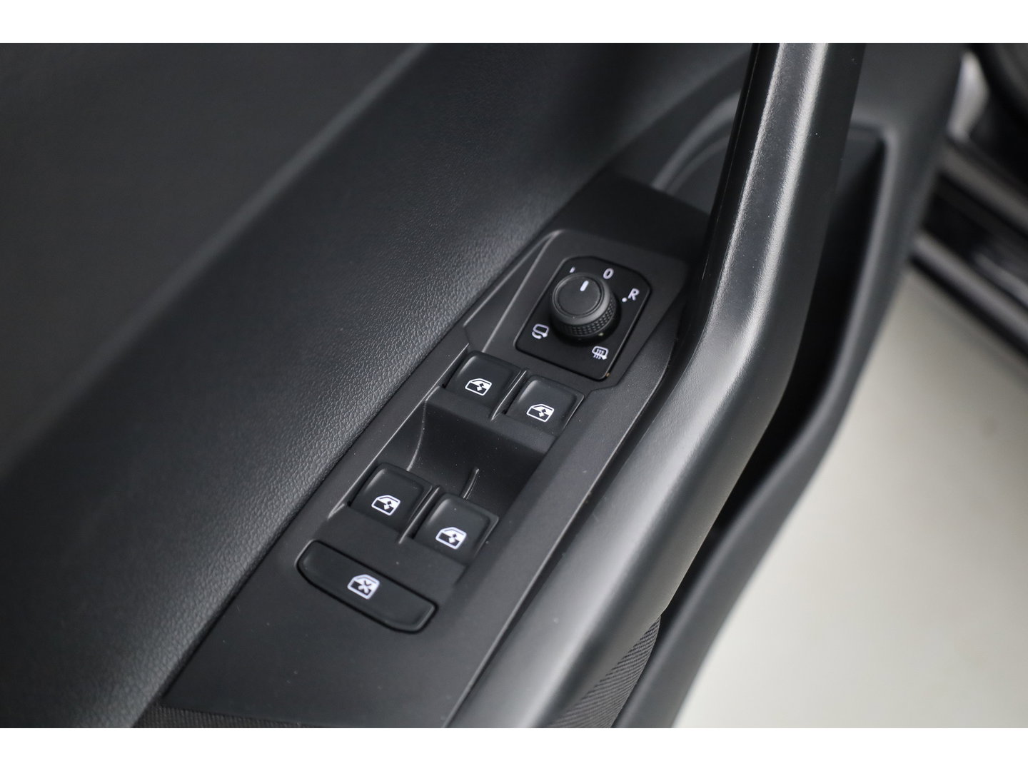 Volkswagen Polo 1.0 TSI Life DSG | Digi Dashboard | Apple CarPlay & Android Auto | Cruise Ctrl. | Airco | LED