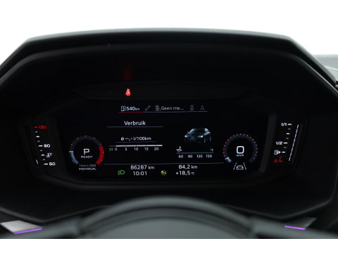 Audi A1 Sportback 40 TFSI S Line 200pk! | Digi. Dashboard | Apple CarPlay | Keyless | Stoelverw. | Cruise Ctrl. | Sfeerverl.