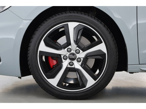 Audi A1 Sportback 40 TFSI S Line 200pk! | Digi. Dashboard | Apple CarPlay | Keyless | Stoelverw. | Cruise Ctrl. | Sfeerverl.