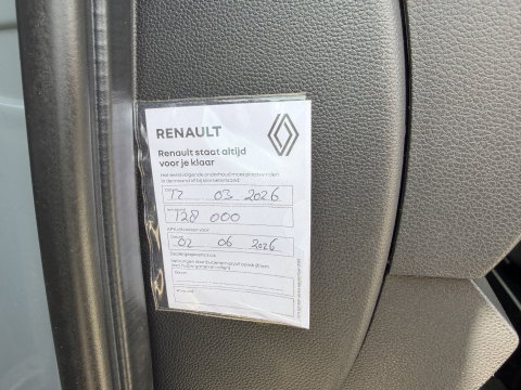 Renault Master T35 2.3 dCi 150pk L3H3 Energy Comfort / vaste prijs rijklaar € 21.950 ex btw / lease vanaf € 358 / ideaal voor camper ombouw / trekhaak / camera's rondom !