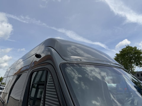 Renault Master T35 2.3 dCi 150pk L3H3 Energy Comfort / vaste prijs rijklaar € 21.950 ex btw / lease vanaf € 358 / ideaal voor camper ombouw / trekhaak / camera's rondom !